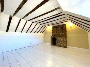 Photo 17- click for photo gallery